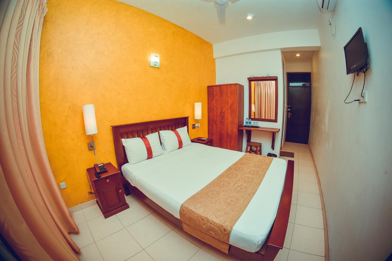 Zendara Hotel Negombo Bagian luar foto