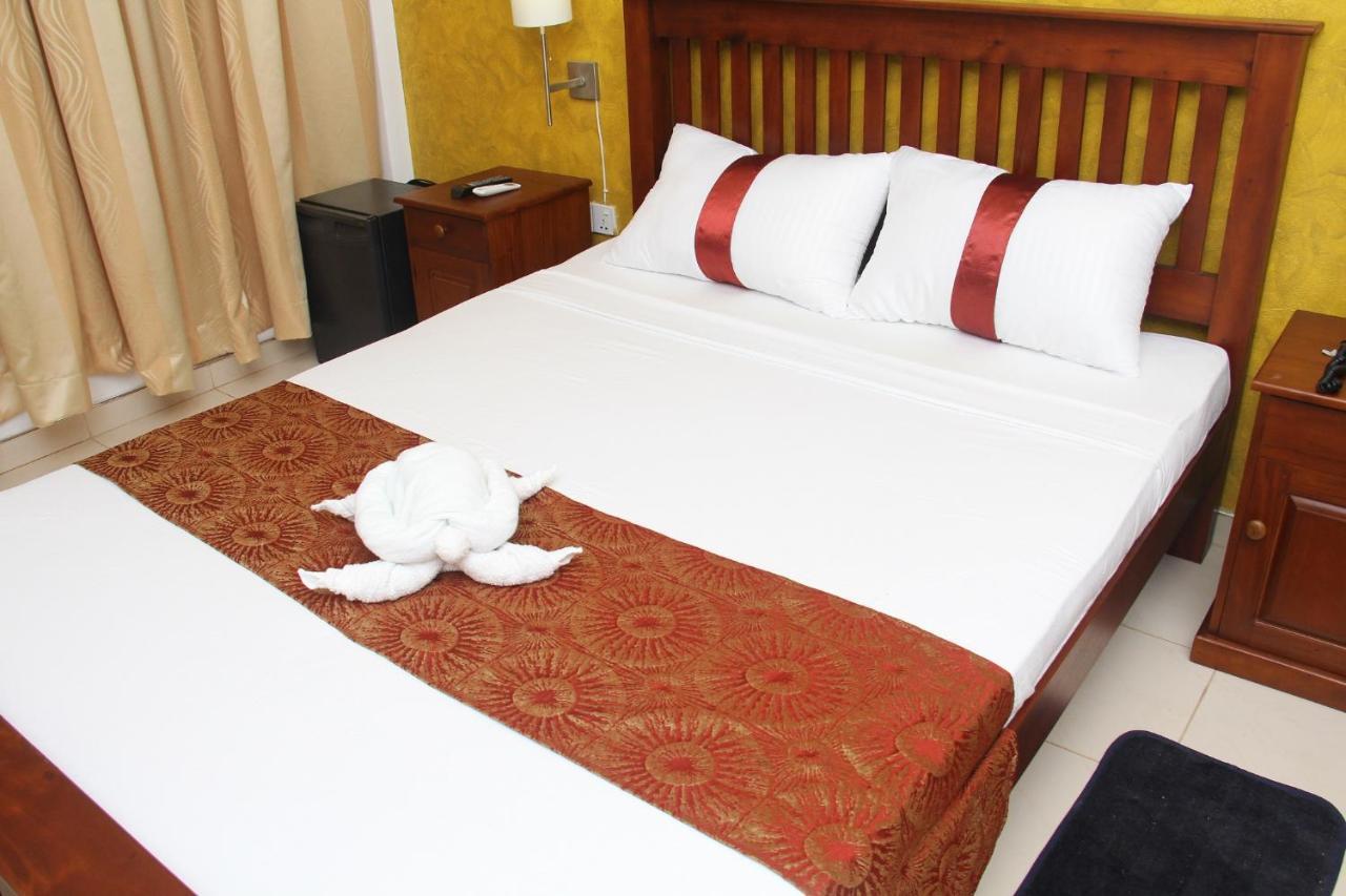 Zendara Hotel Negombo Bagian luar foto