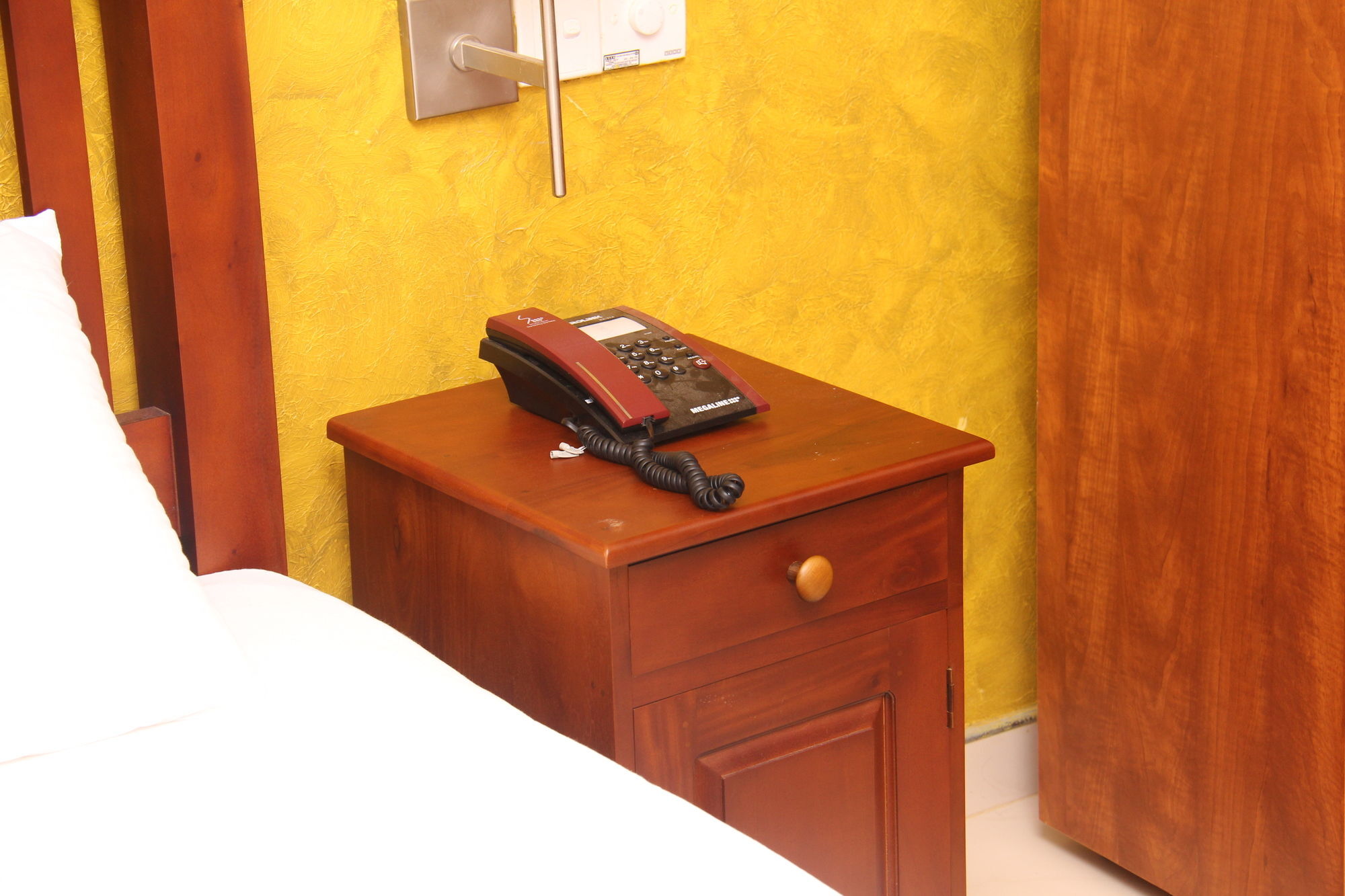 Zendara Hotel Negombo Bagian luar foto