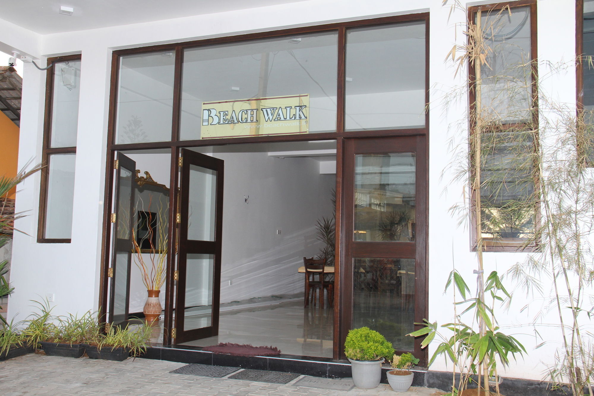 Zendara Hotel Negombo Bagian luar foto